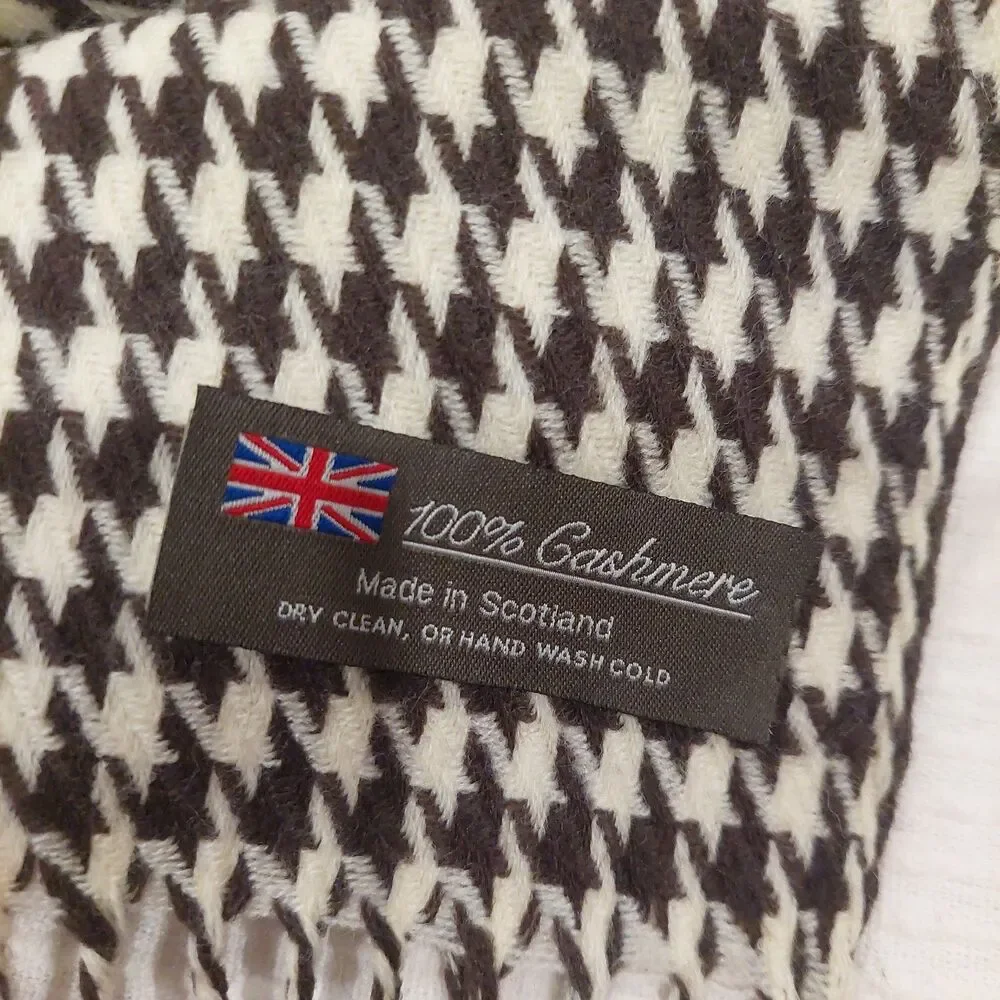 100% Cashmere scarf Brown&Cream houndstooth Made In Scotland 70